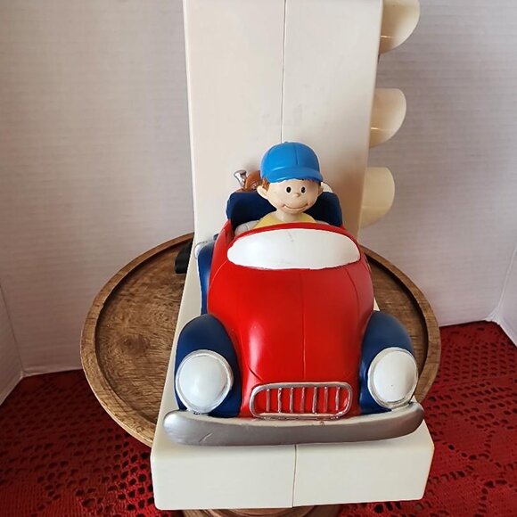 It's About Time - Traffic Light Alarm Clock - Nightlight - Boy in Car Stoplight - Picture 2 of 7